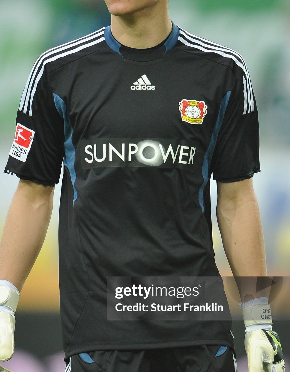 Bayer 04 Leverkusen 2011-12 GK 3 Kit