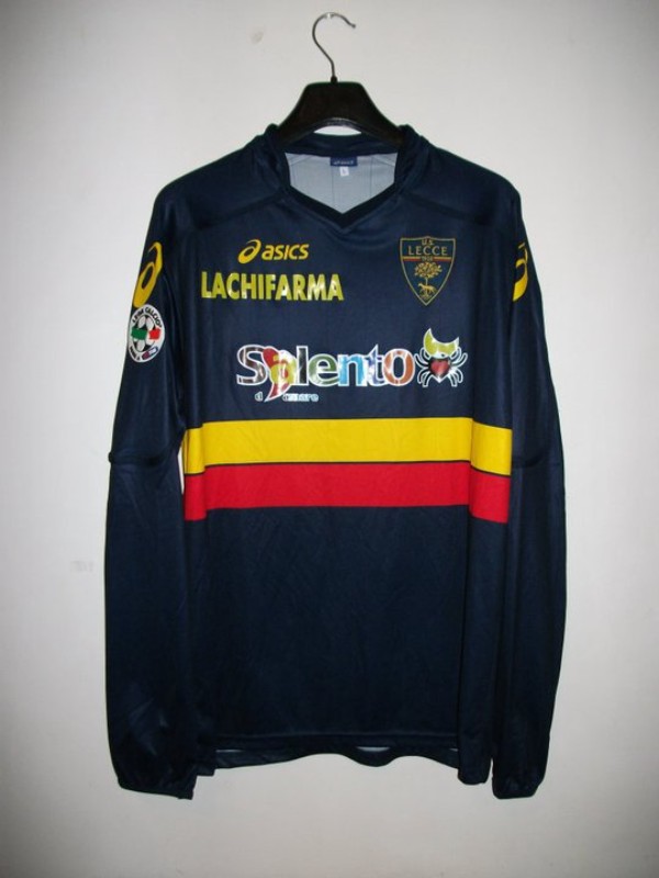US Lecce 2008-09 Third Kit