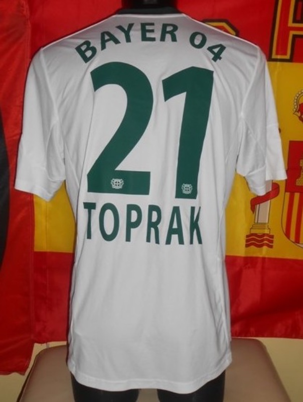 Bayer 04 Leverkusen 2013-14 Third V2 Kit