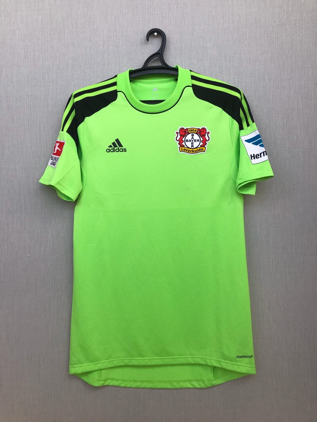 Bayer 04 Leverkusen 2013-14 GK Home Kit