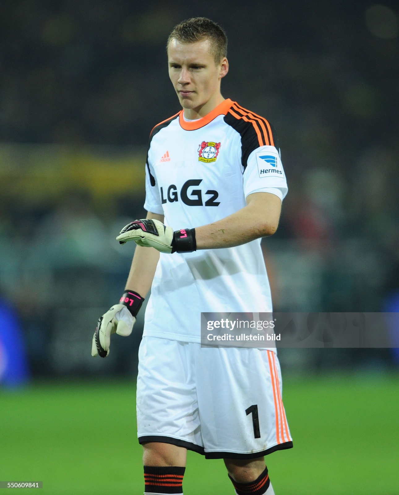 Bayer 04 Leverkusen 2013-14 GK Away Kit