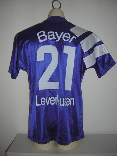 Bayer 04 Leverkusen 1993-94 Third Kit