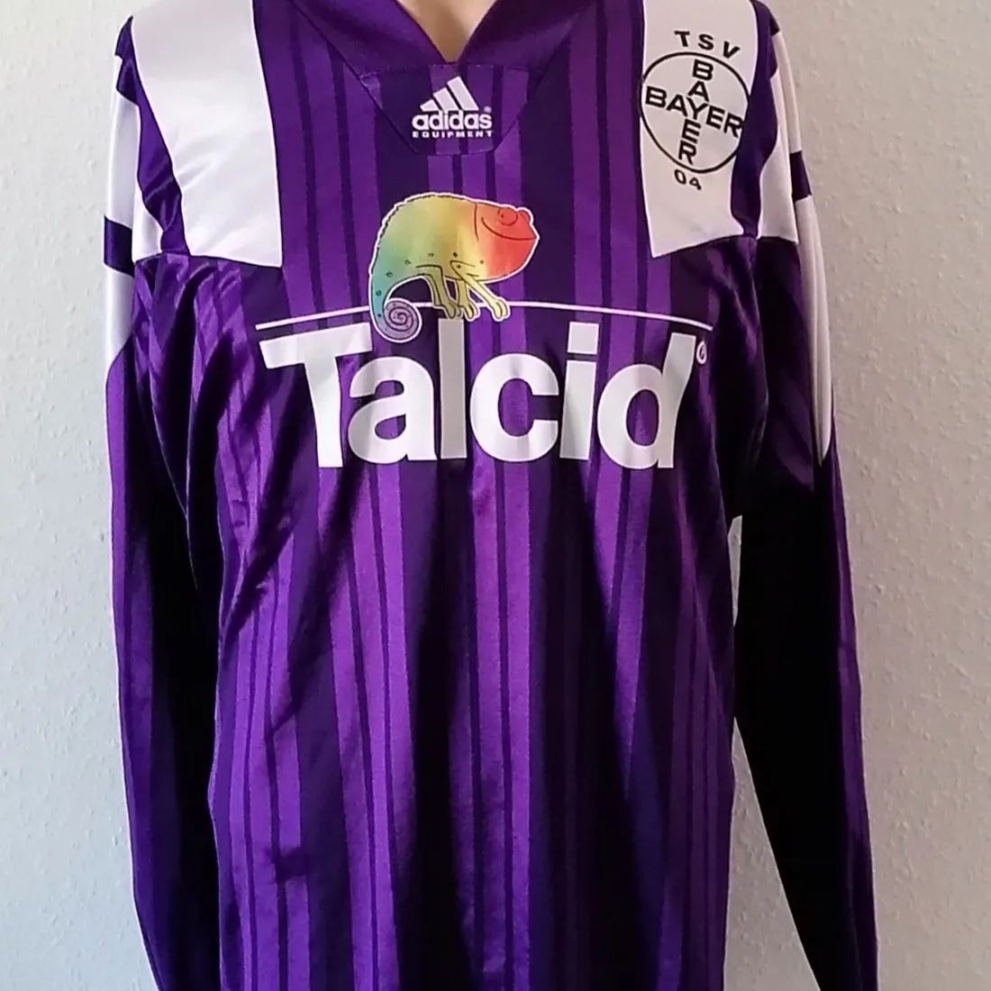 Bayer 04 Leverkusen 1994-95 Third Kit