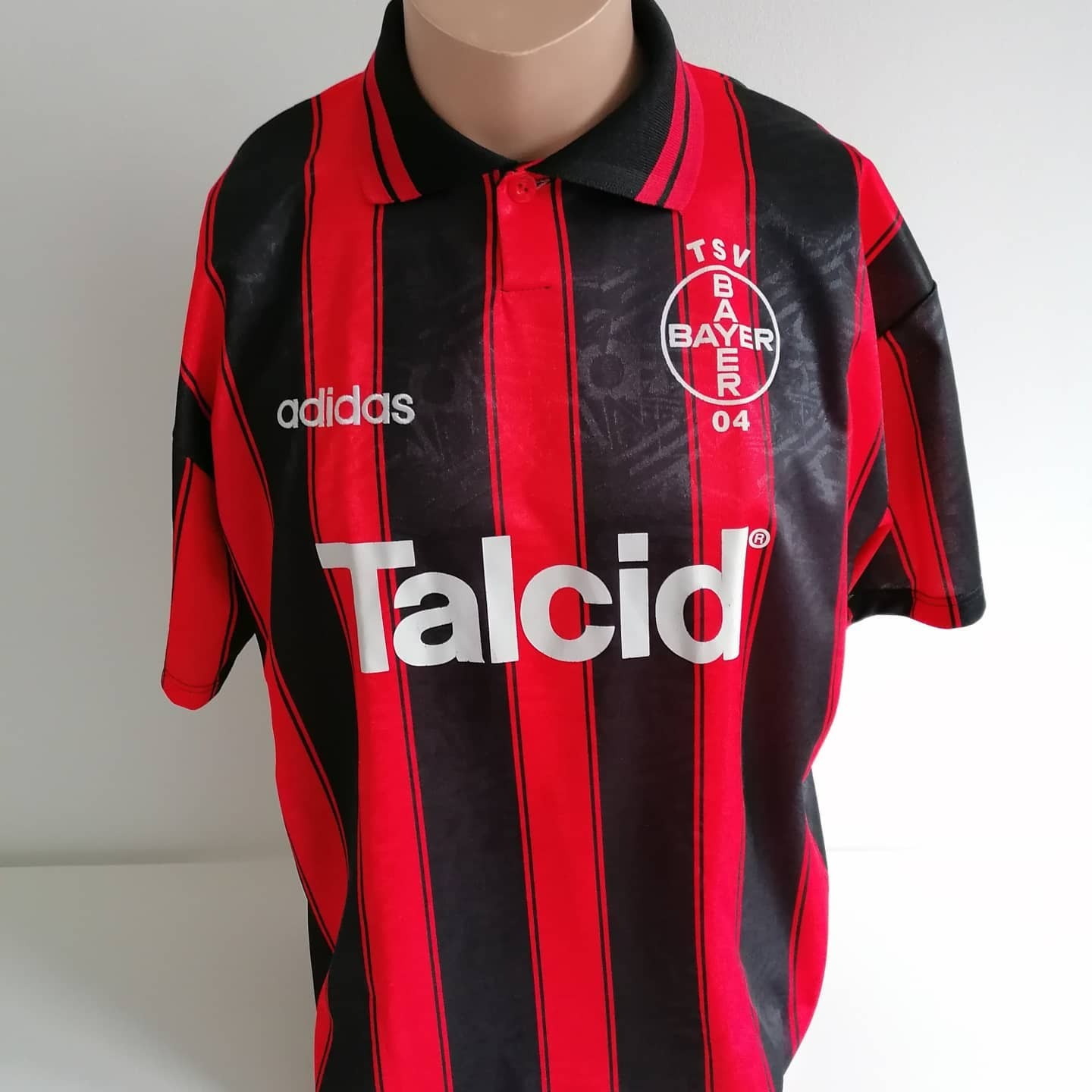 Bayer 04 Leverkusen 1994-95 UEFA Cup Home Kit