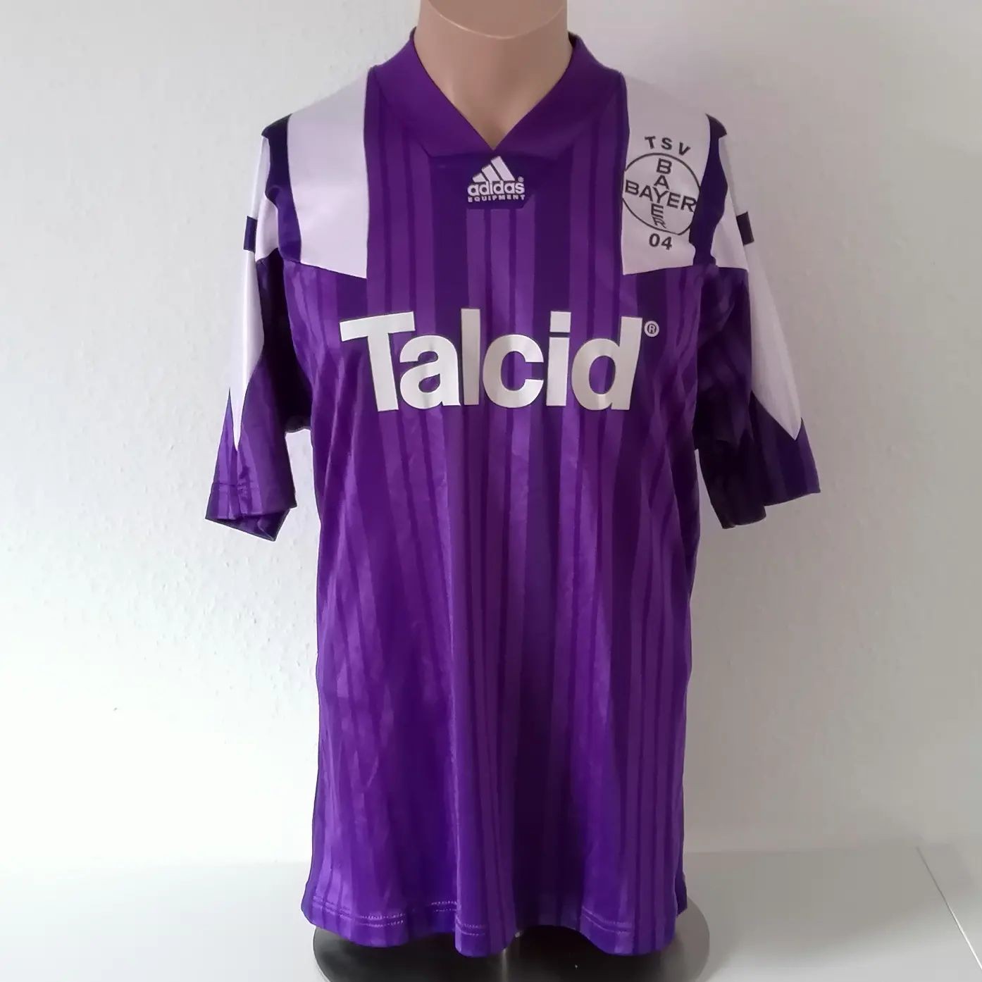 Bayer 04 Leverkusen 1994-95 UEFA Cup Third Kit