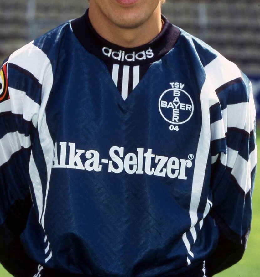 Bayer 04 Leverkusen 1996-97 GK Home Kit