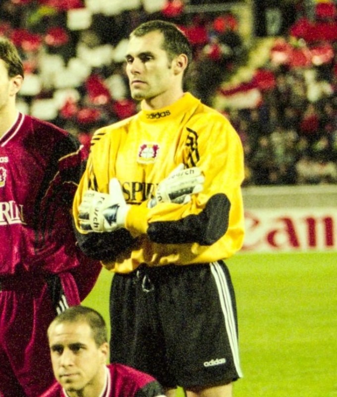 Bayer 04 Leverkusen 1997-98 GK Kit