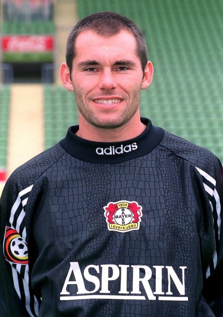 Bayer 04 Leverkusen 1997-98 GK 2 Kit