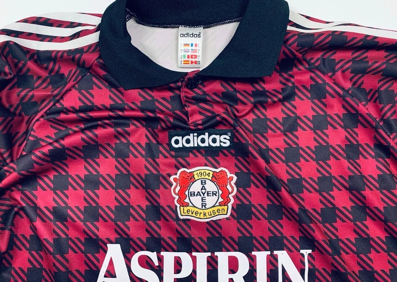 Bayer 04 Leverkusen 1997-98 GK 3 Kit