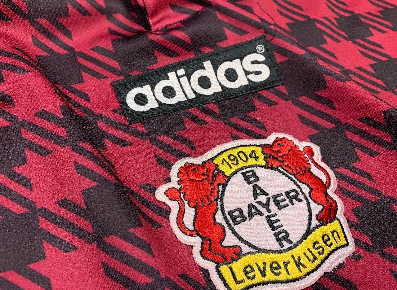 Bayer 04 Leverkusen 1997-98 GK 3 Kit