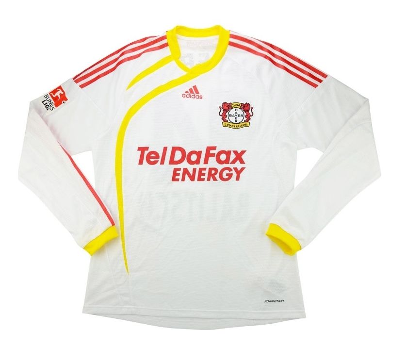 Bayer 04 Leverkusen 2010-11 Away Kit