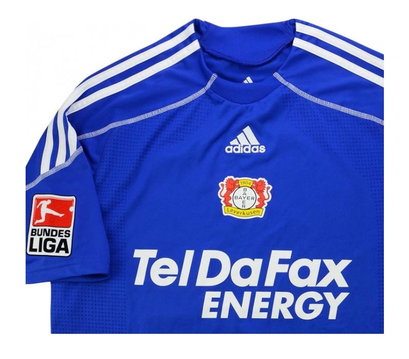 Bayer 04 Leverkusen 2010-11 Third Kit