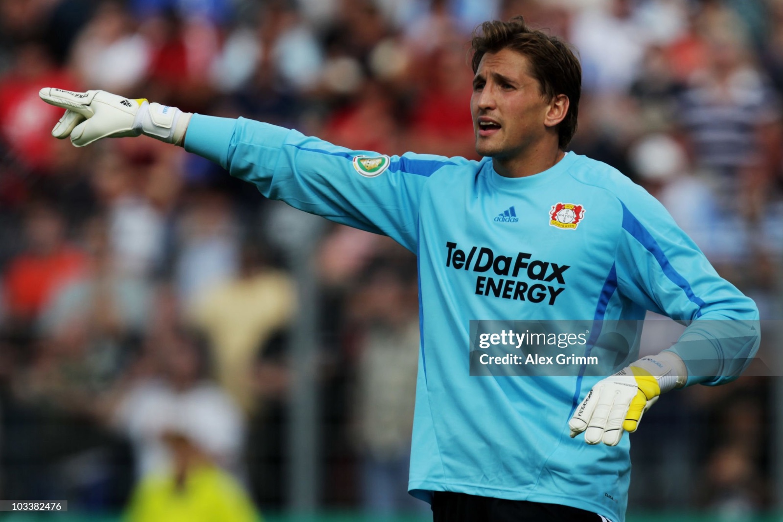 Bayer 04 Leverkusen 2010-11 GK 3 Kit