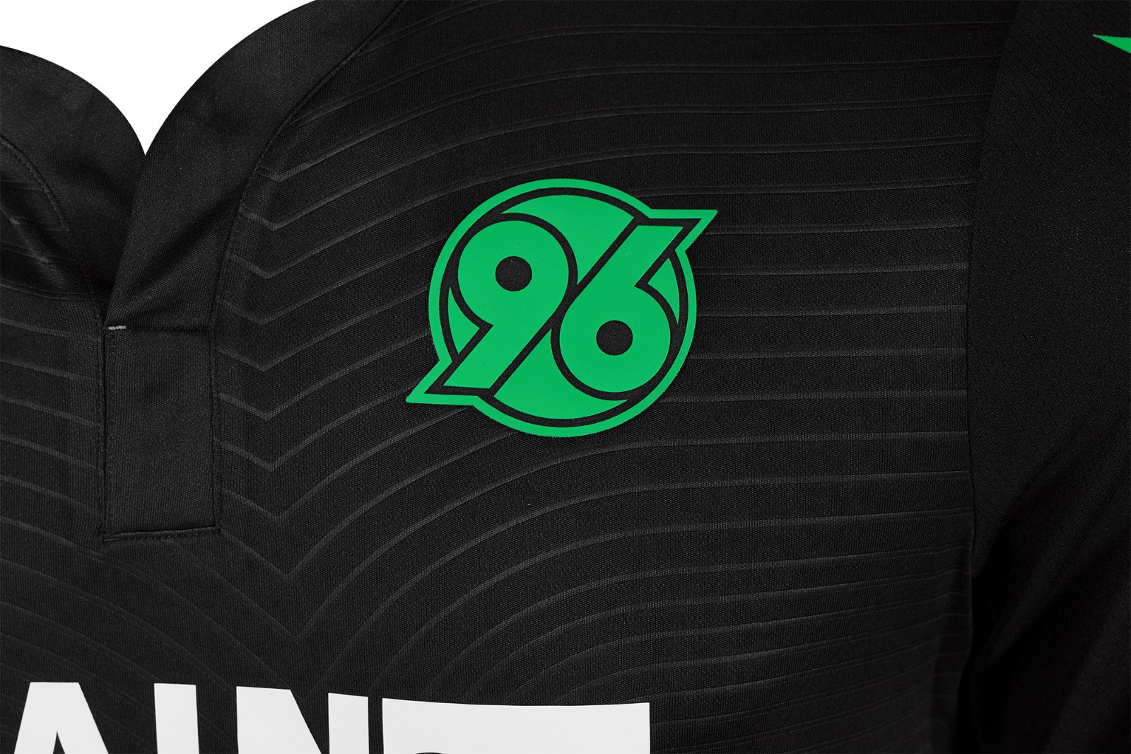 Hannover 96 2021-22 Away Kit