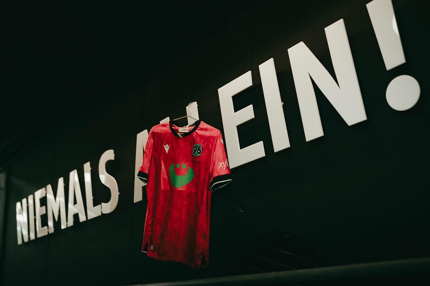 Hannover 96 2023-24 Home V2 Kit