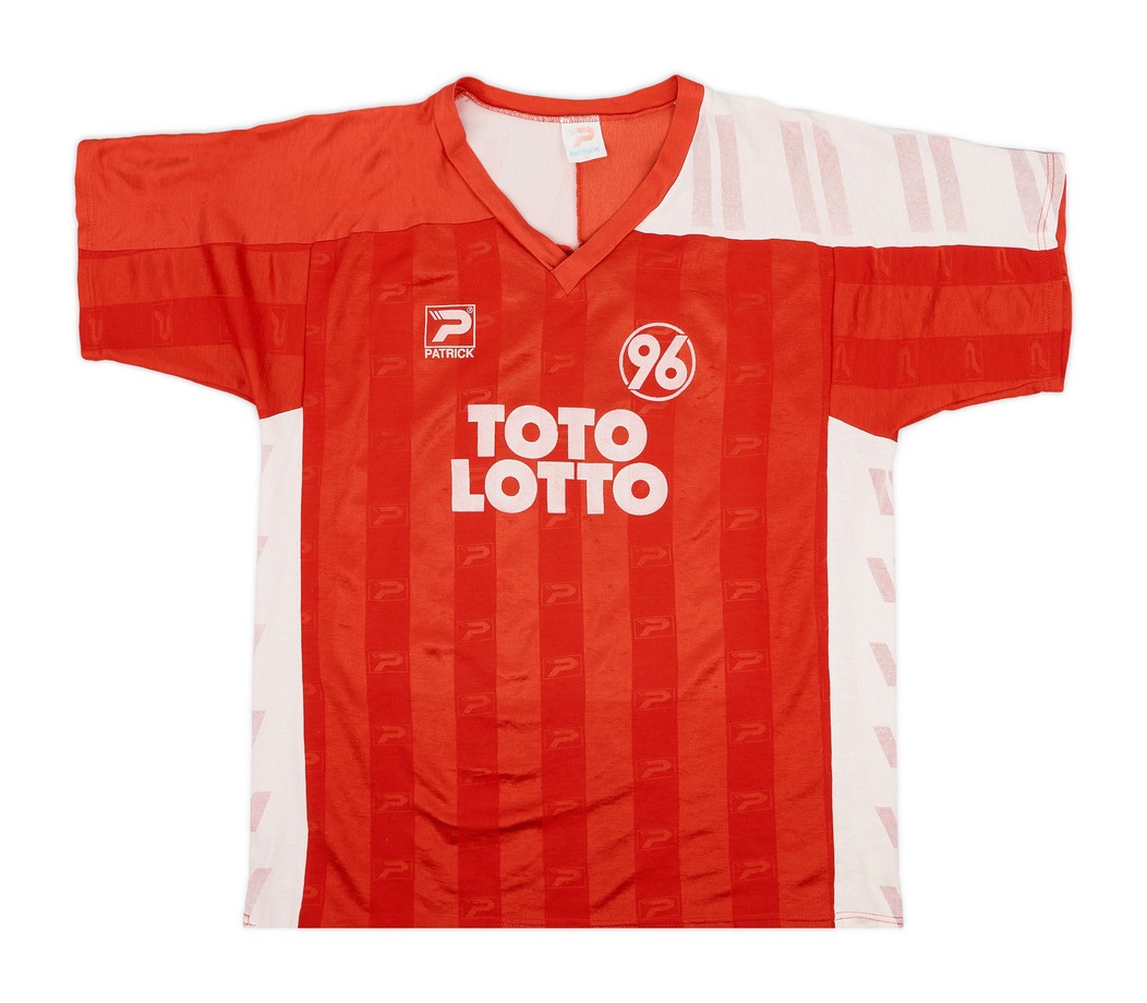 Hannover 96 1992-93 Home Kit