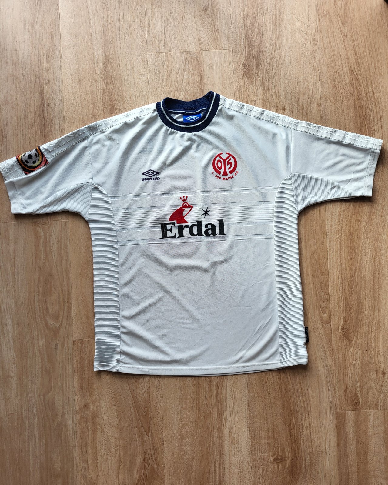 1. FSV Mainz 05 1999-00 Away Kit