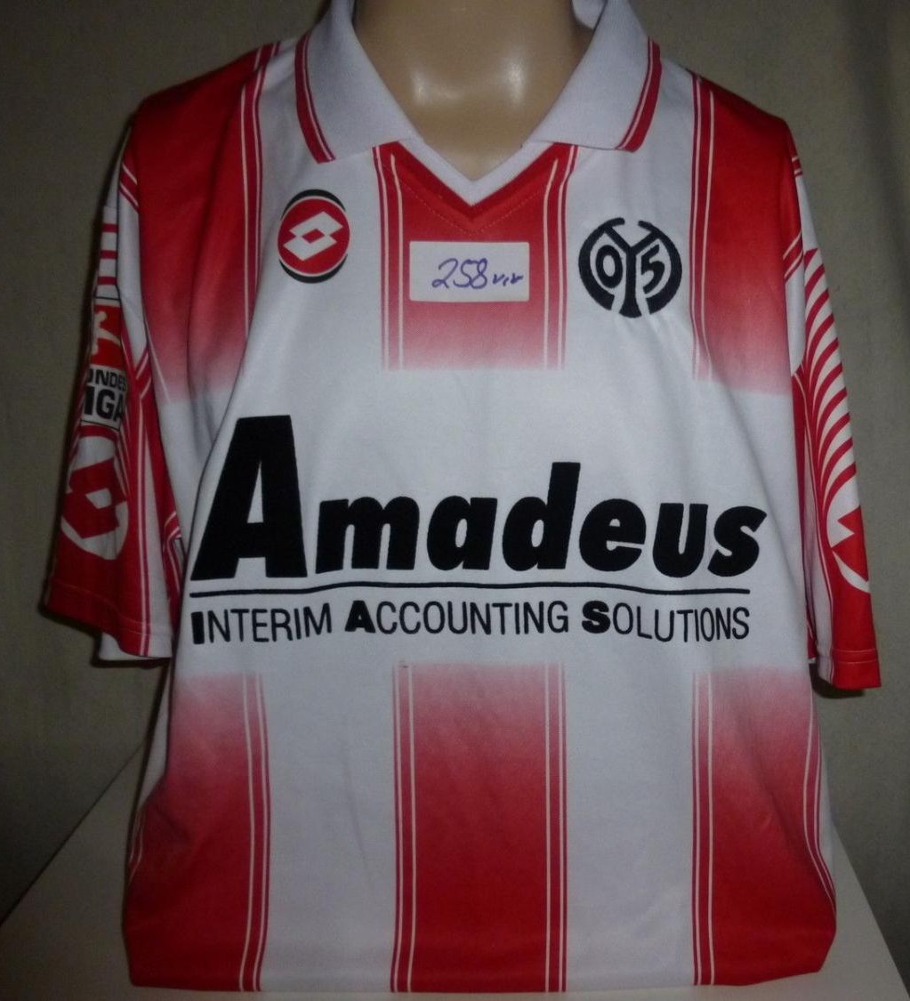 1. FSV Mainz 05 2002-03 Home Kit
