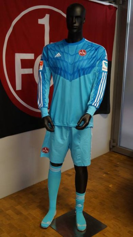 1. FC Nürnberg 2014-15 GK 2 Kit