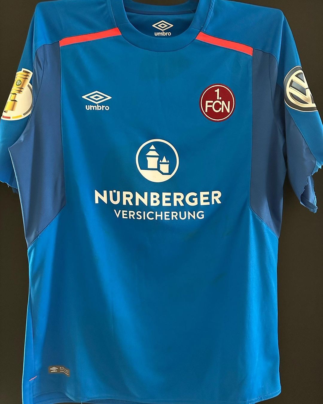 1. FC Nürnberg 2017-18 GK 1 Kit