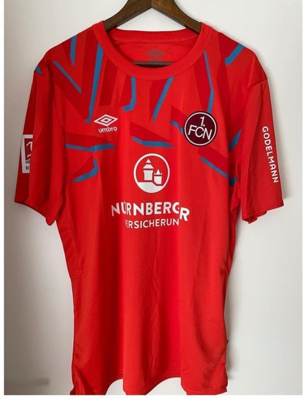 1. FC Nürnberg 2019-20 GK 1 Kit