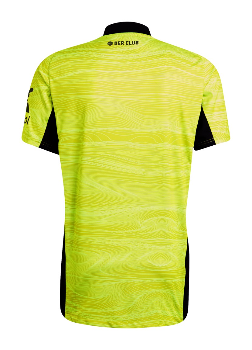 1. FC Nürnberg 2021-22 GK 2 Kit