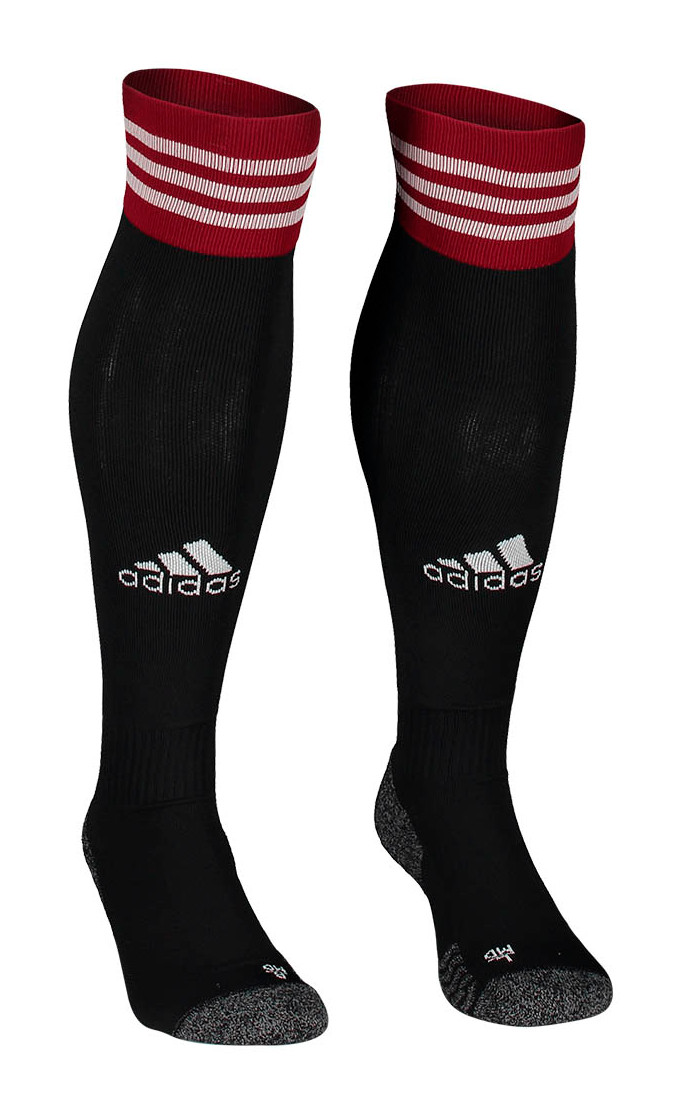 1. FC Nürnberg 2022-23 Home Kit