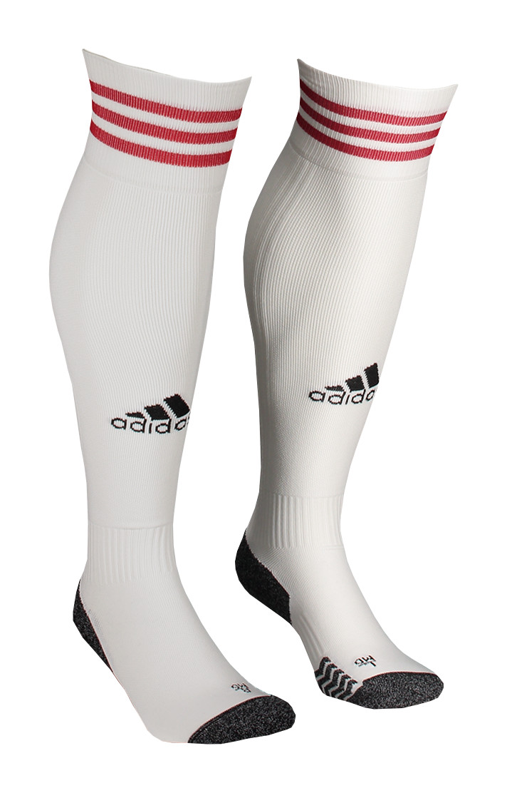 1. FC Nürnberg 2022-23 Away Kit