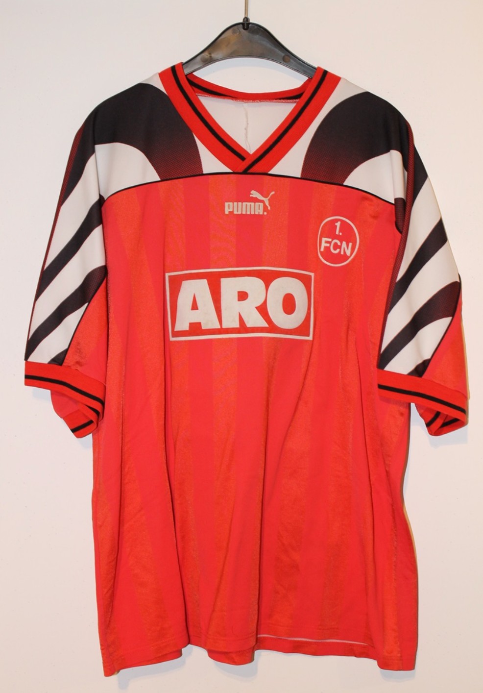 1. FC Nürnberg 1995-96 Home Kit