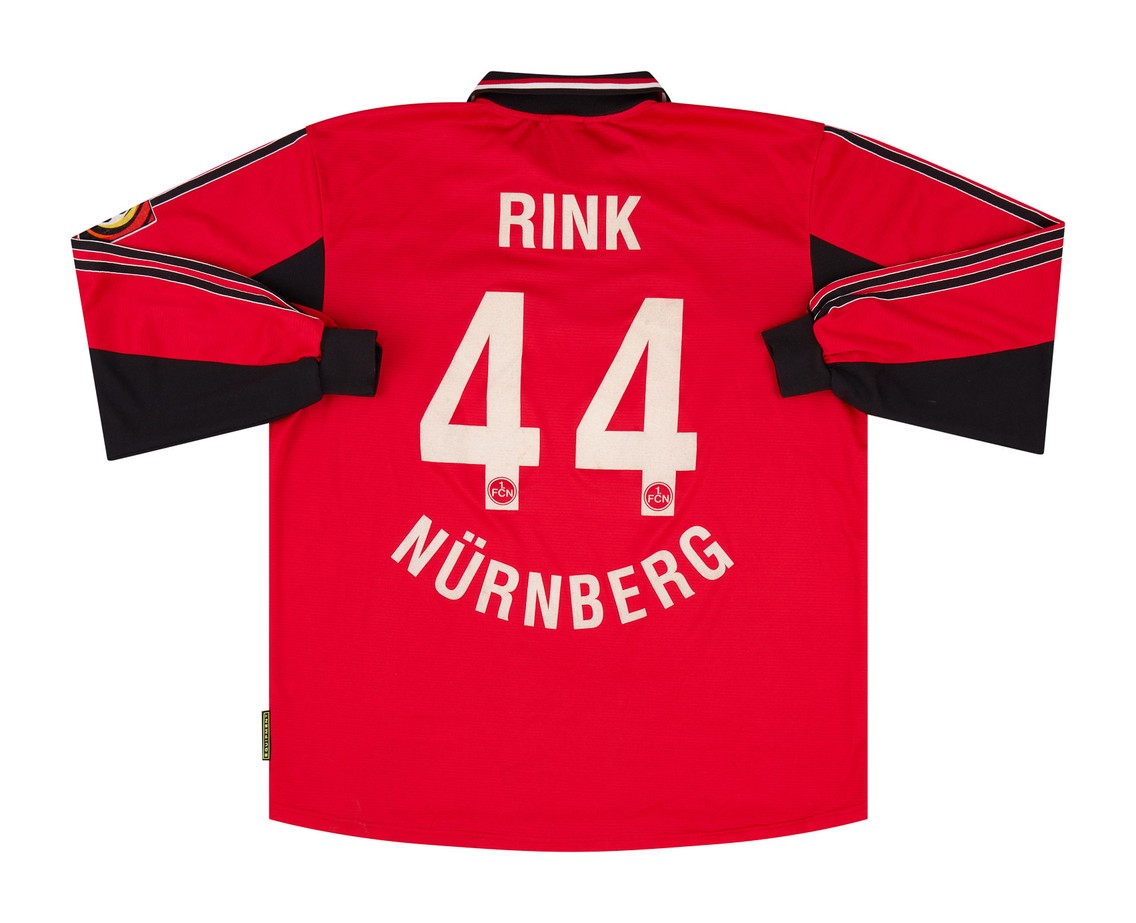 1. FC Nürnberg 2000-01 Home Kit