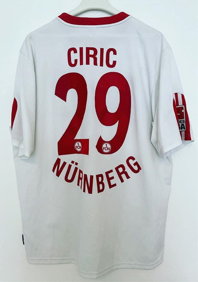 1. FC Nürnberg 2003-04 Away Kit