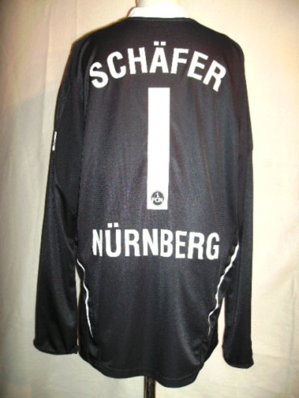 1. FC Nürnberg 2008-09 GK 1 Kit