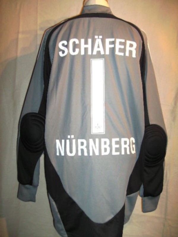 1. FC Nürnberg 2008-09 GK 2 Kit