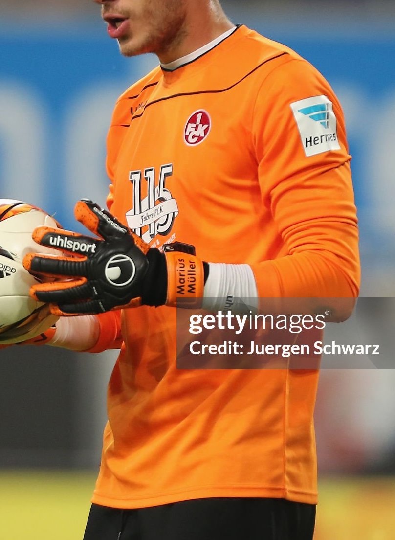 1. FC Kaiserslautern 2015-16 GK 2 V2 Kit
