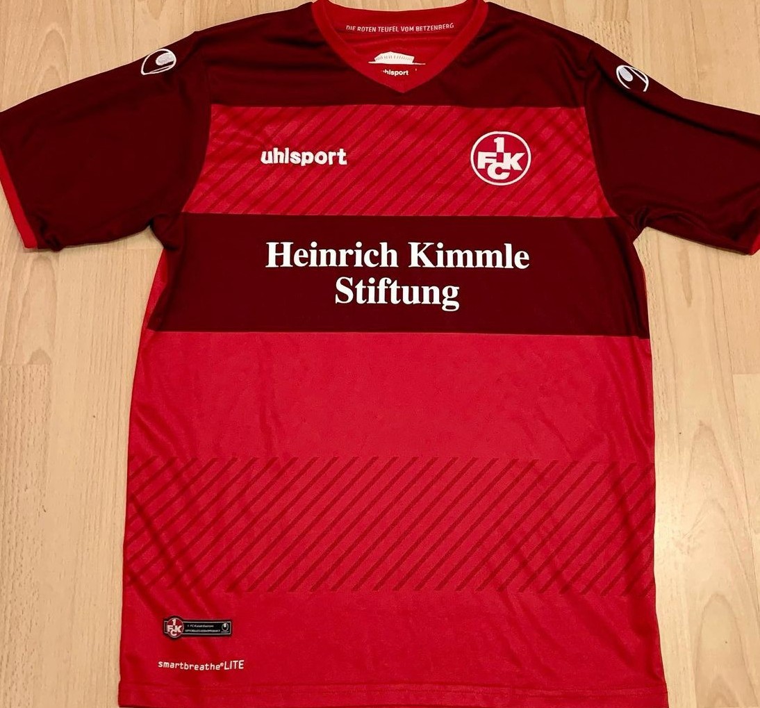 1. FC Kaiserslautern 2016-17 Home V2 Kit