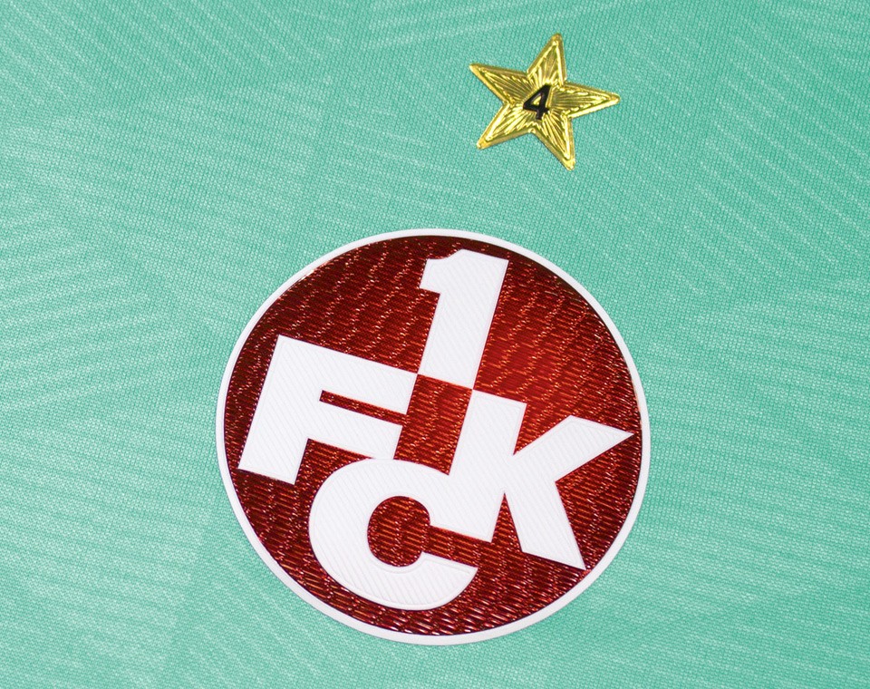 1. FC Kaiserslautern 2020-21 Third Kit
