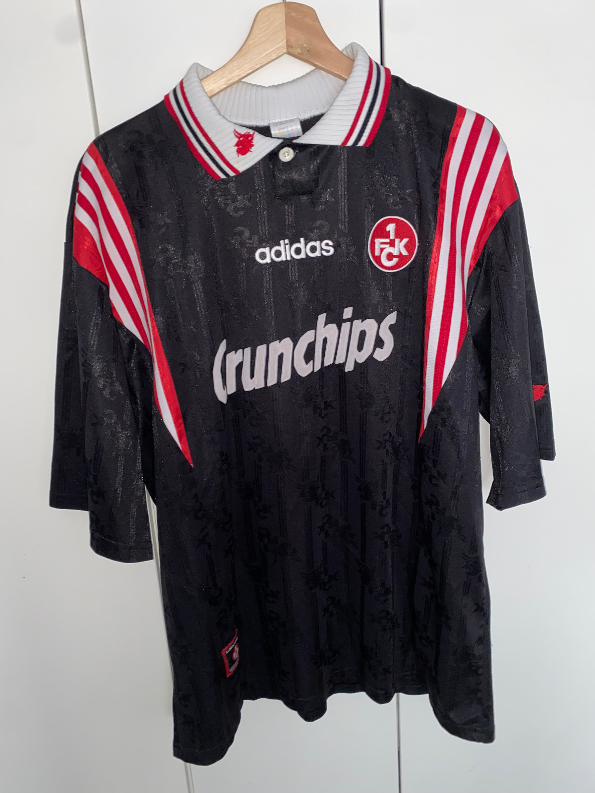 1. FC Kaiserslautern 1996-97 Away Kit
