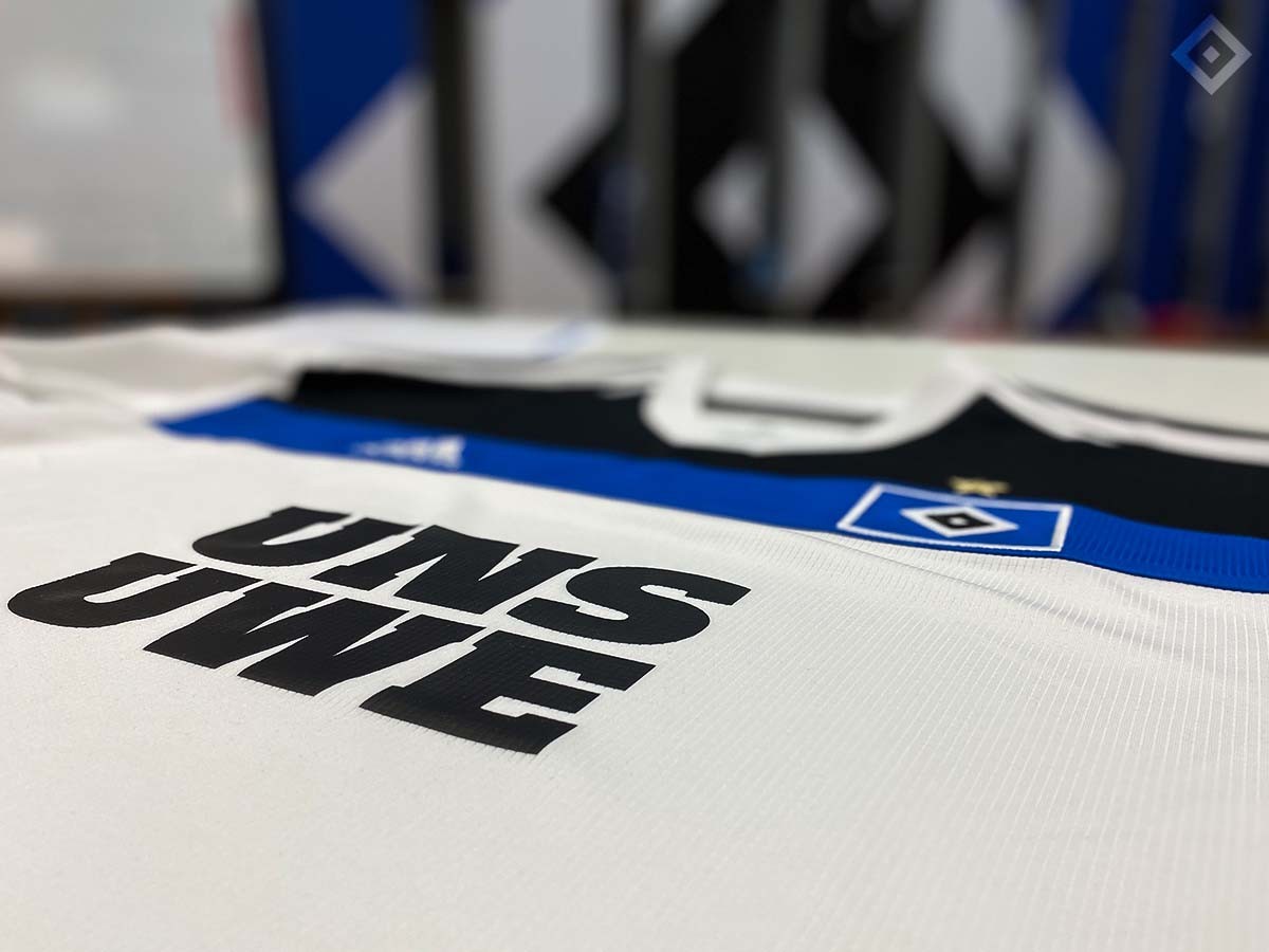 Hamburger SV 2022-23 Home V2 Kit