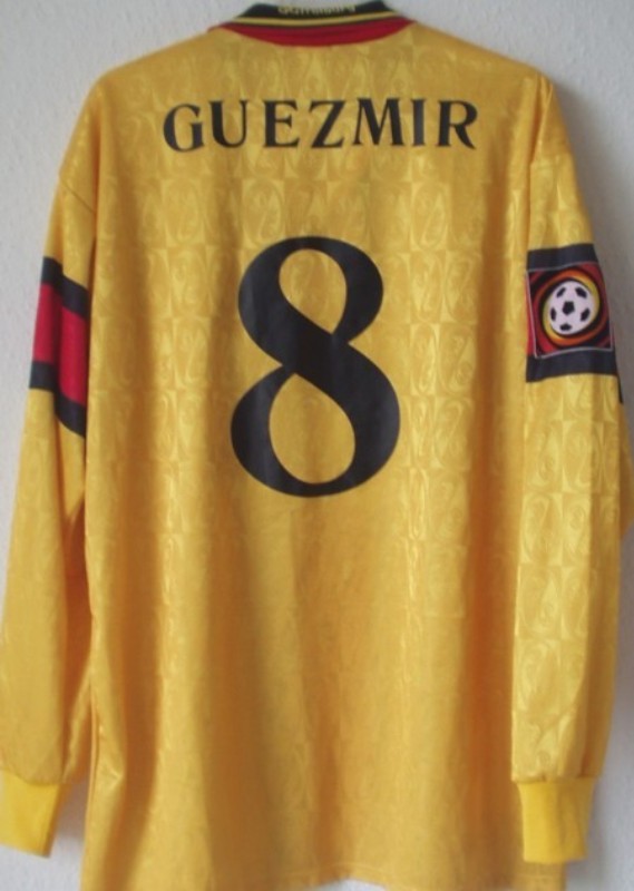 SC Freiburg 1997-98 Third Kit