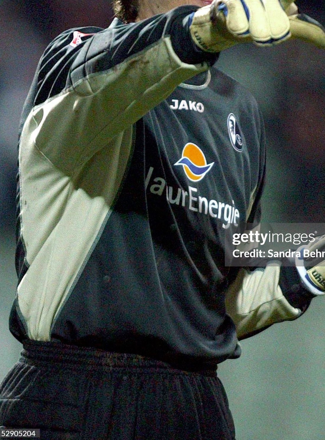 SC Freiburg 2002-03 GK 3 Kit