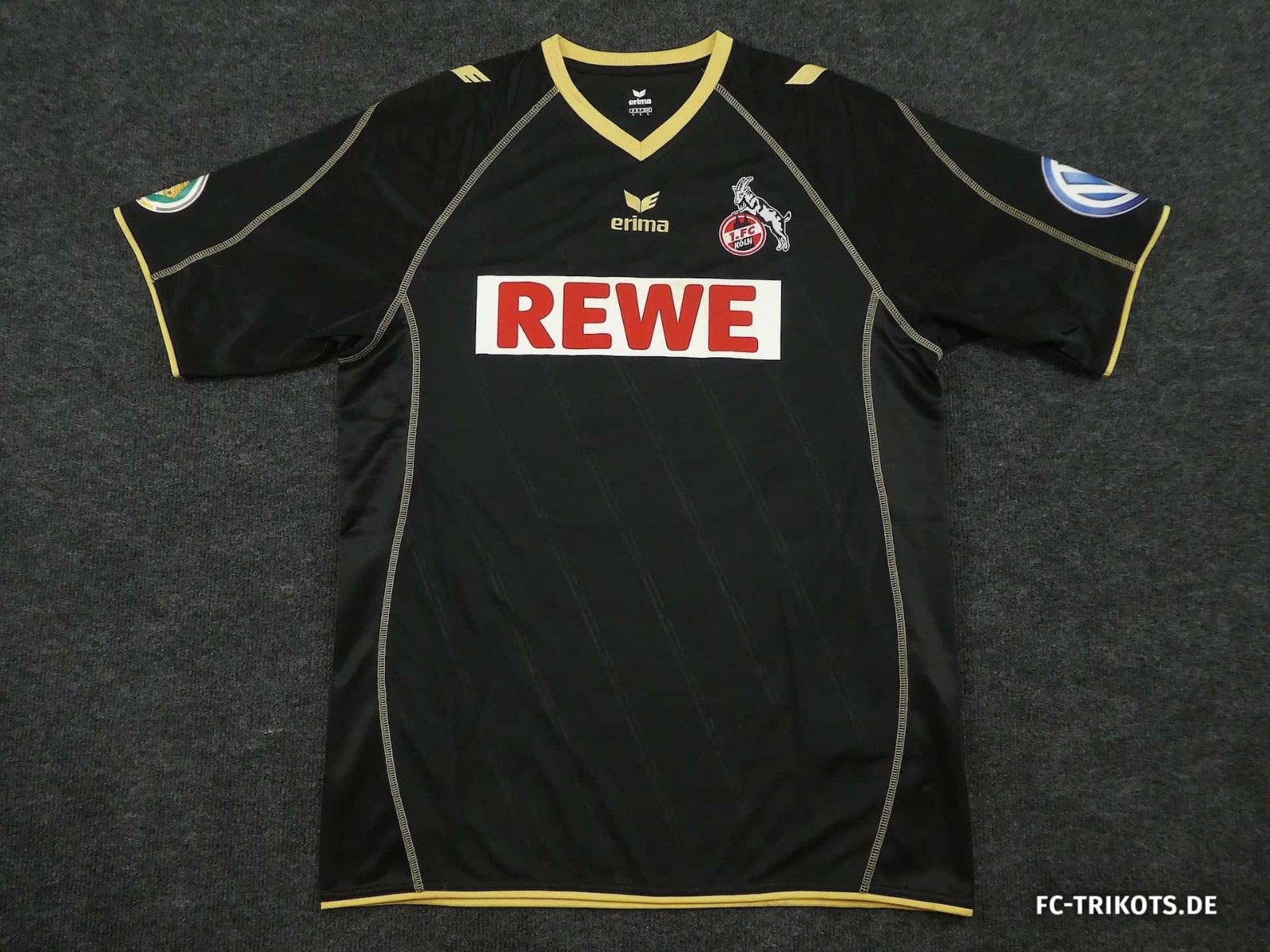 1. FC Köln 2012-13 Third Kit