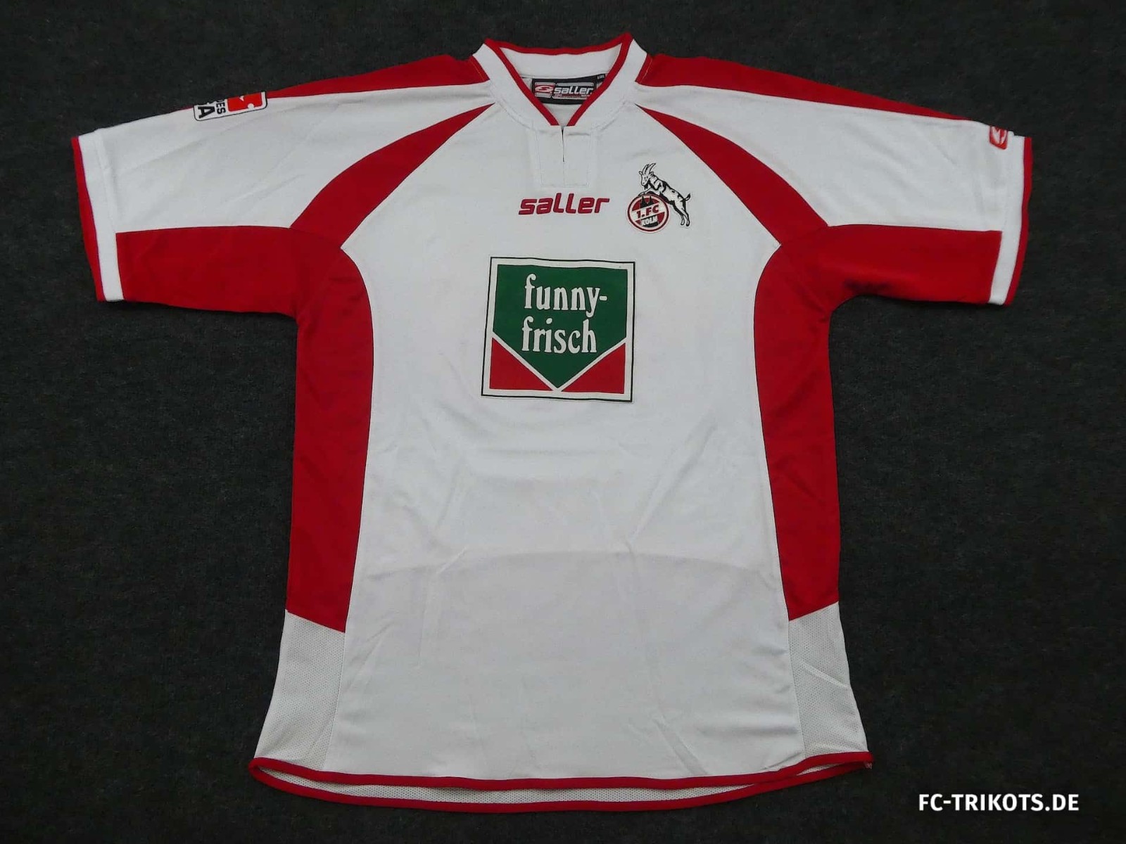1. FC Köln 2004-05 Away Kit