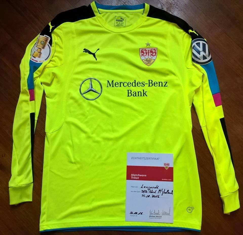 VfB Stuttgart 2016-17 GK 1 Kit