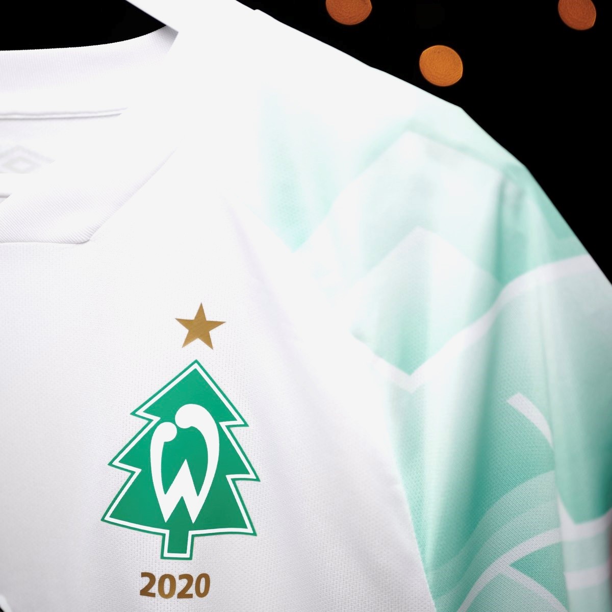 Werder Bremen 2020-21 Christmas Kit
