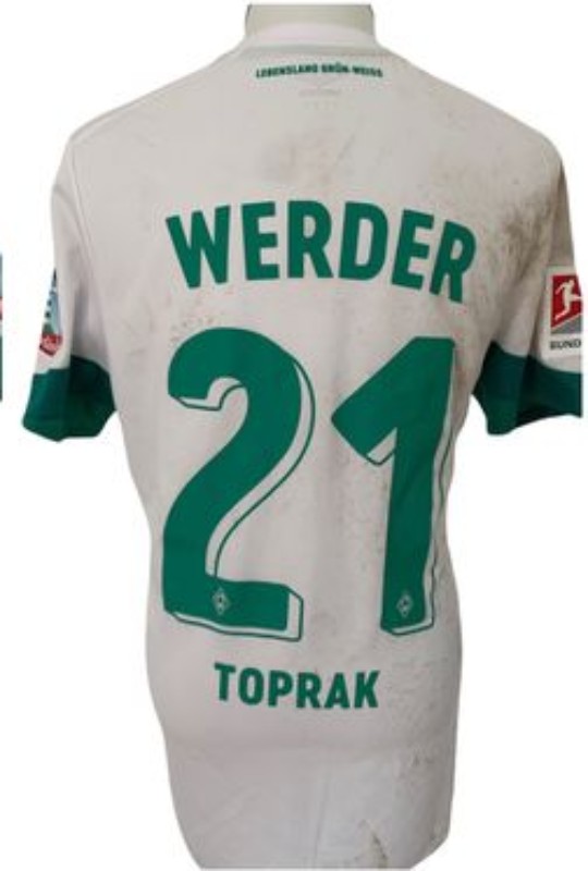 Werder Bremen 2021-22 Christmas Kit