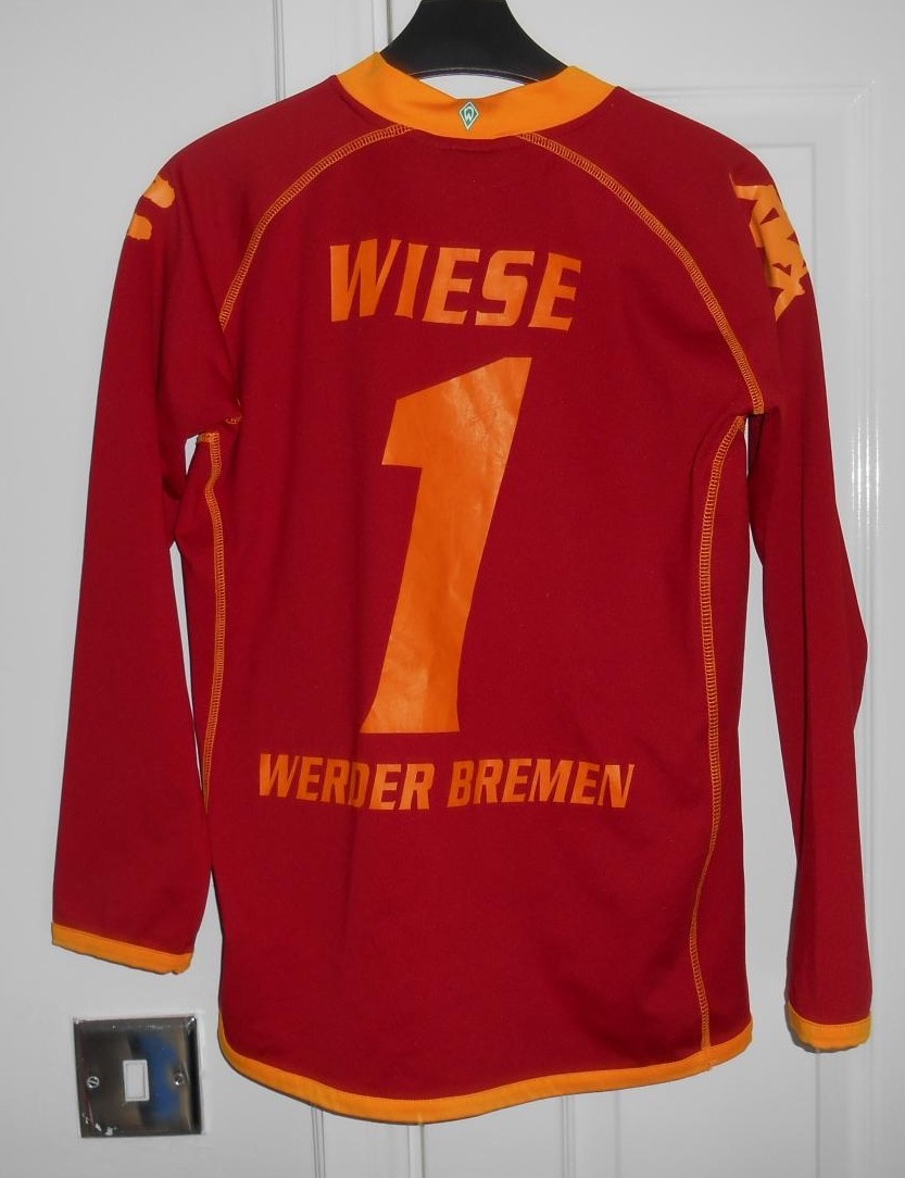 Werder Bremen 2007-08 GK 1 Kit