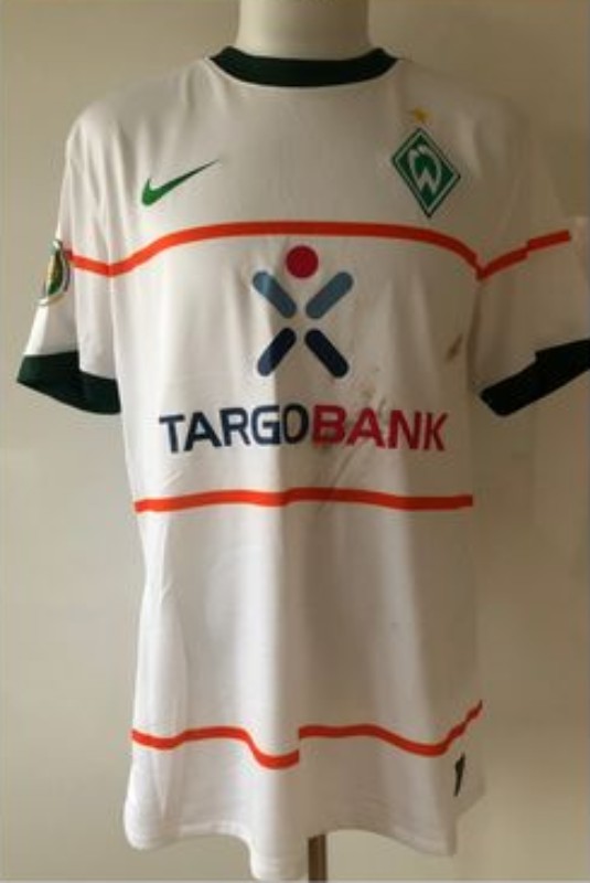 Werder Bremen 2009-10 Away Kit