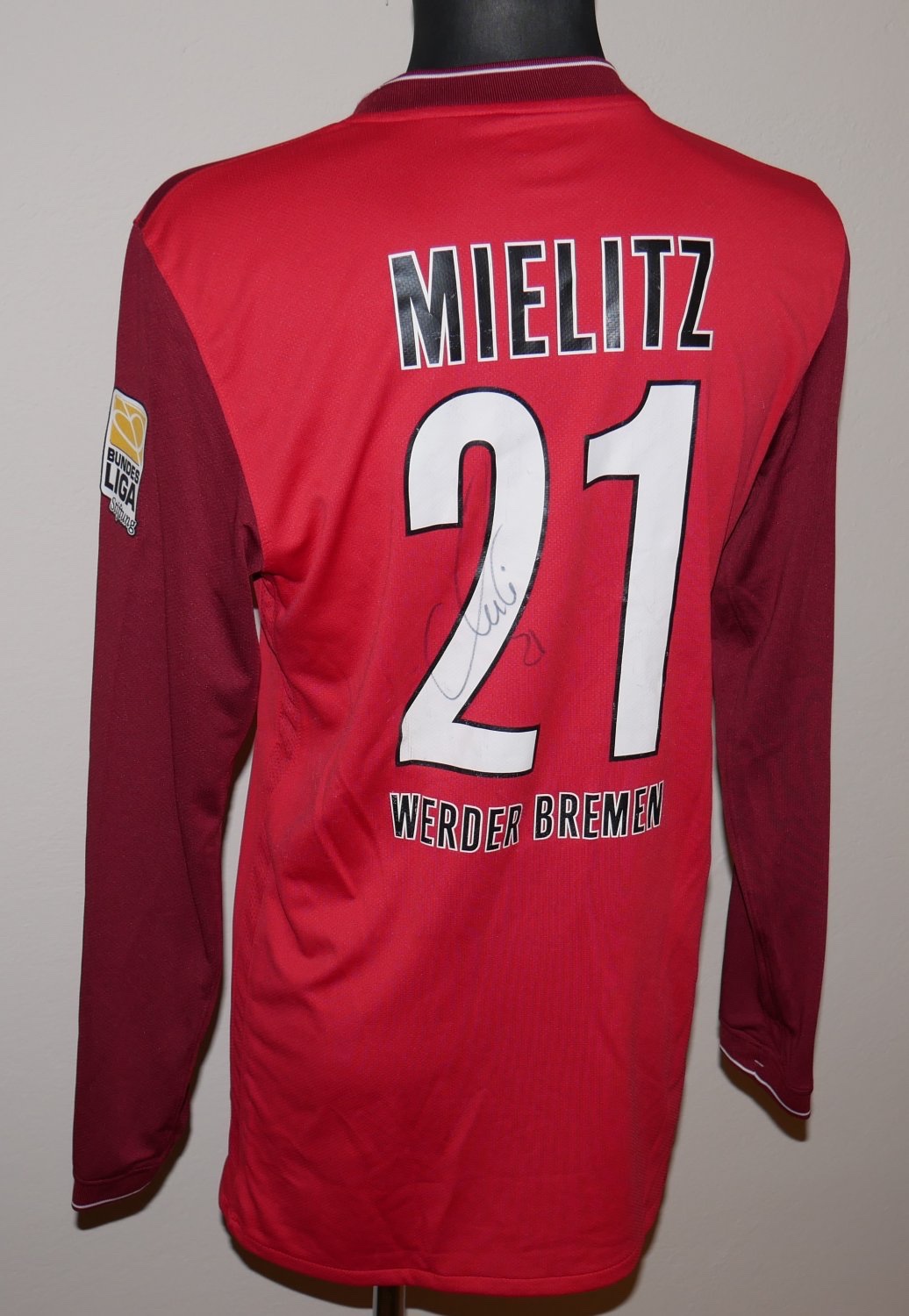 Werder Bremen 2009-10 GK 1 Kit
