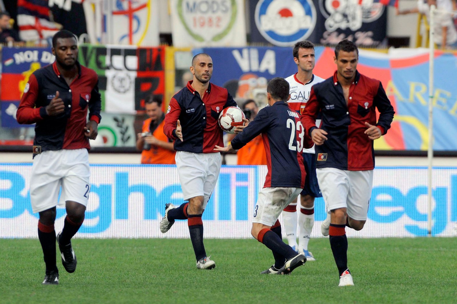 Bologna FC 2009-10 Centenary Kit
