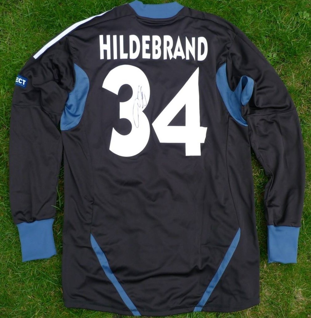 Schalke 04 2011-12 GK 2 Kit